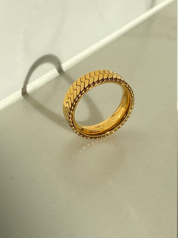 Gold Herringbone Chain Ring