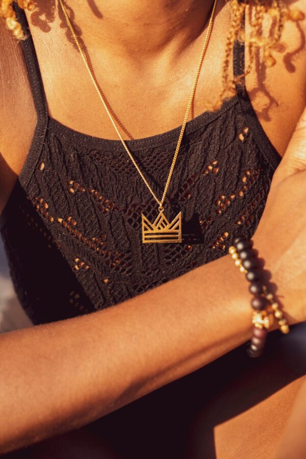 King Cooley x MMNYC.Studio Crown Necklace | Simple Crown Necklace | Minimal | Gold Crown Necklace |Gift for kids | Gift for women