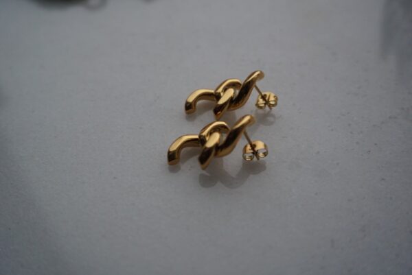 Cuban Link Stud Earring