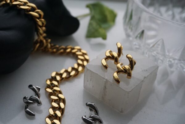 Cuban Link Stud Earring