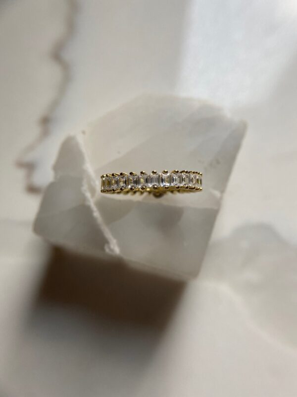 Slim Baguette Ring